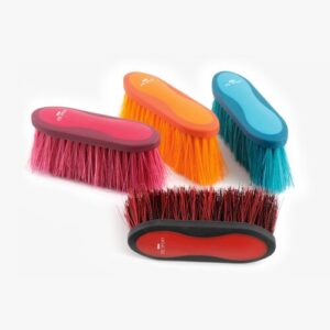 Premier Equine Soft Touch Dandy strigle med lange b�rster