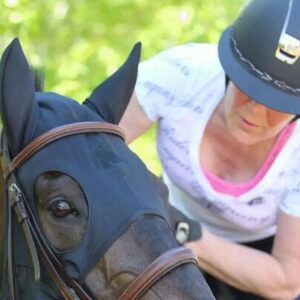 Fenwick Equestrian Liquid Titanium� maske med lydreducerende �rer - XL - Karabinlukning