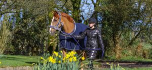 Bucas Show Line Fleecetæppe - 125 CM